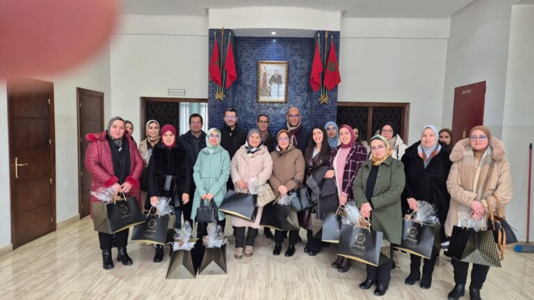 بمناسبة اليوم العالمي للمرأة، نظمت عمادة الكلية متعددة التخصصات تازة حفلا تكريميا على شرف موظفات الكلية